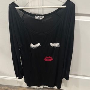 Taroo Lips & Lashes Sleep Shirt L